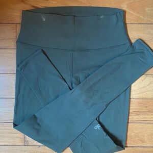 Green alo leggings